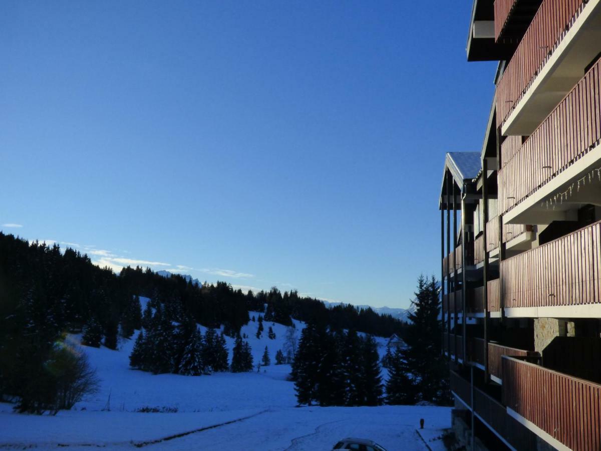 Le Genepi Apartamento Taninges Exterior foto